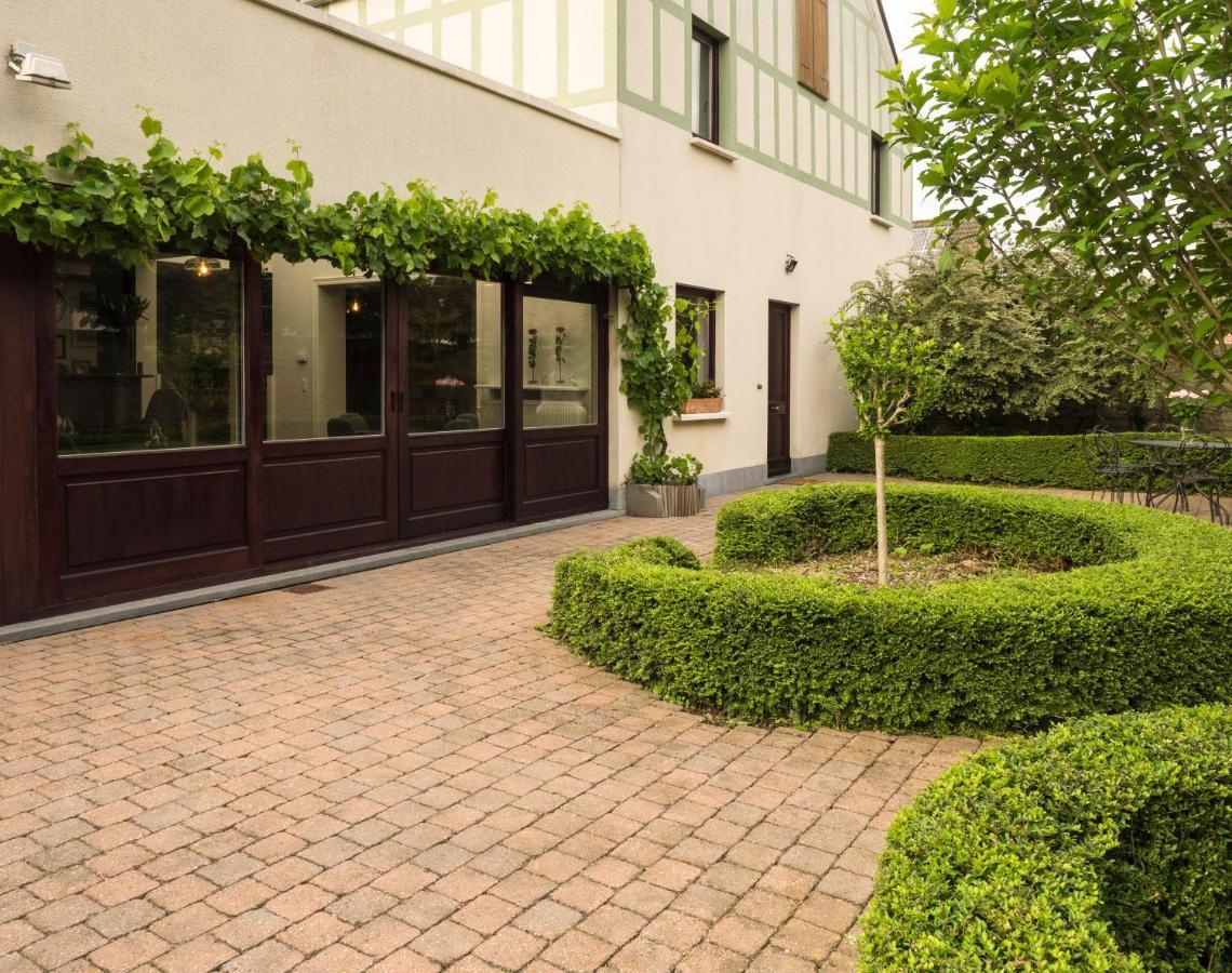 Manoir Thoveke Hotel Lauwe Exterior photo